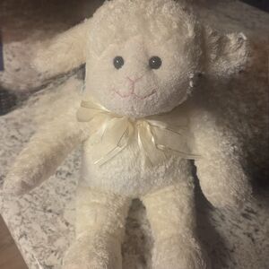 Melissa & Doug Cream Plush Toy